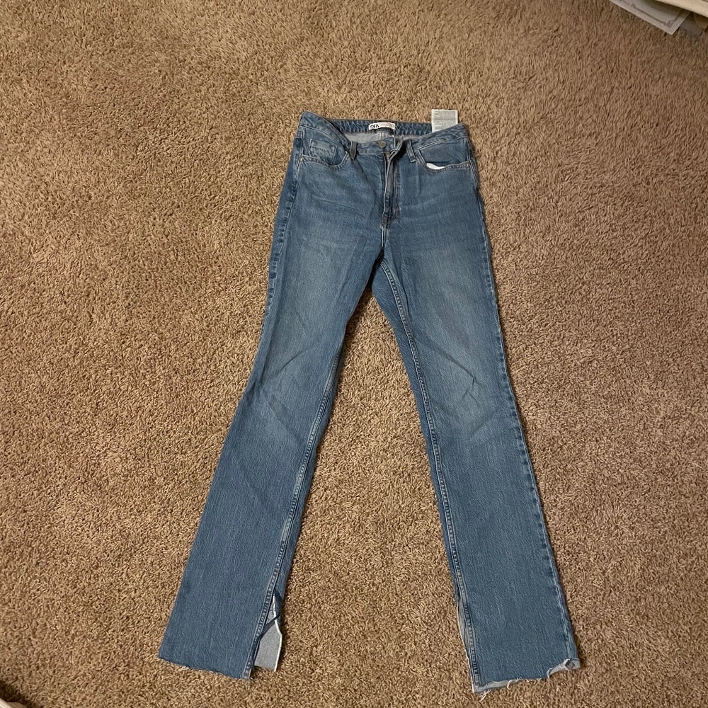 ZARA blue flared jeans w/ ankle slit